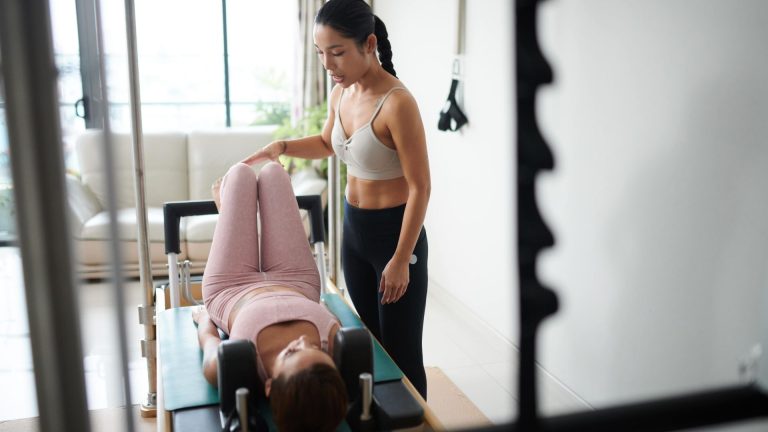 how to Become a Pilates instructor